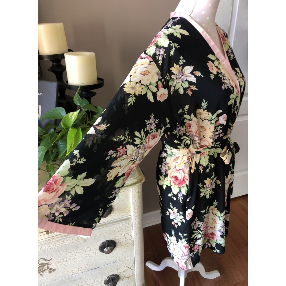 Vintage Oscar de la Renta Pink Label Black & Pink Floral Robe Size Small - Picture 4 of 13